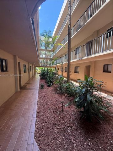 8625 NW 8th St 420, Miami, FL 33126