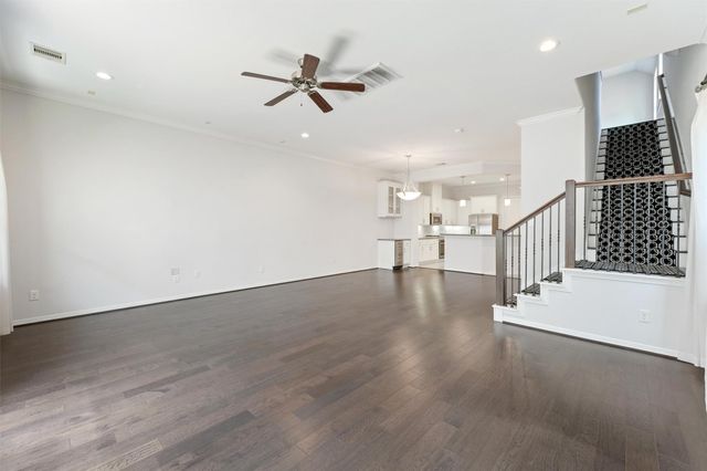 2107 Crockett Street, Houston, TX 77007