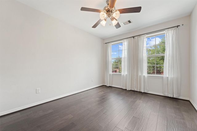 2107 Crockett Street, Houston, TX 77007