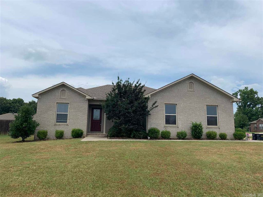 11 Birchwood Drive, Ward, AR 72176