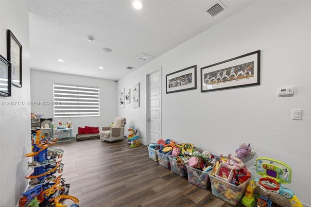 15100 SW 175th Street, Miami, FL 33187