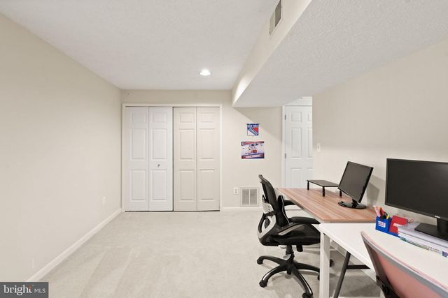 9219 KRISTY DR, Manassas Park, VA 20111