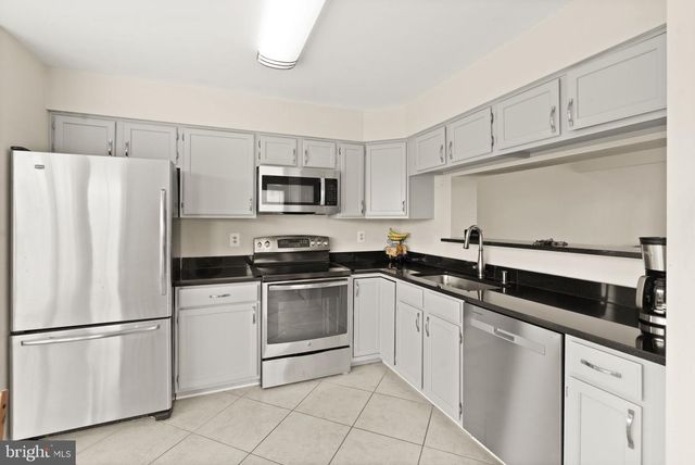 9219 KRISTY DR, Manassas Park, VA 20111