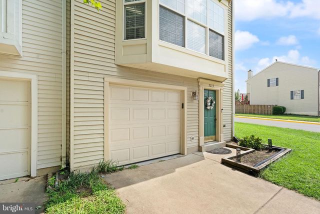 9219 KRISTY DR, Manassas Park, VA 20111