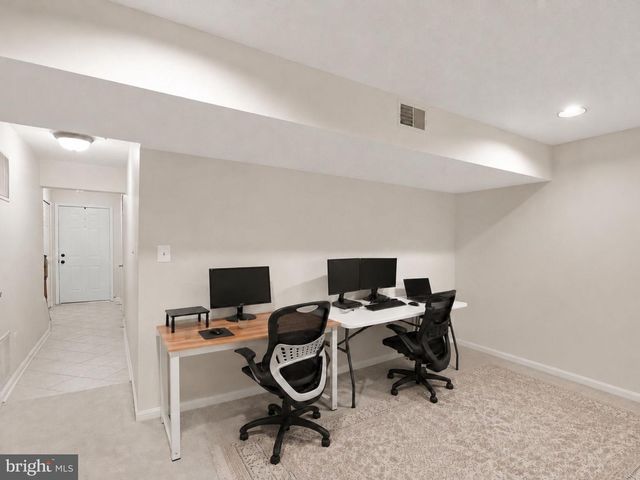 9219 KRISTY DR, Manassas Park, VA 20111