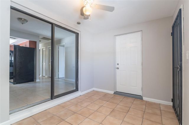 9304 N ELMER STREET, Tampa, FL 33612