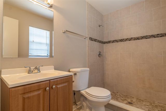 9304 N ELMER STREET, Tampa, FL 33612