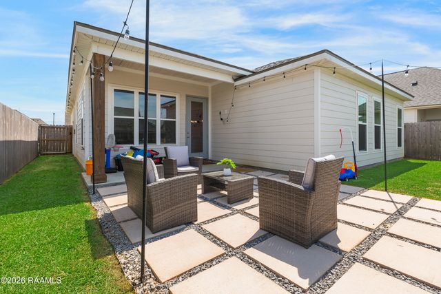 123 Sojourner Drive, Lafayette, LA 70508