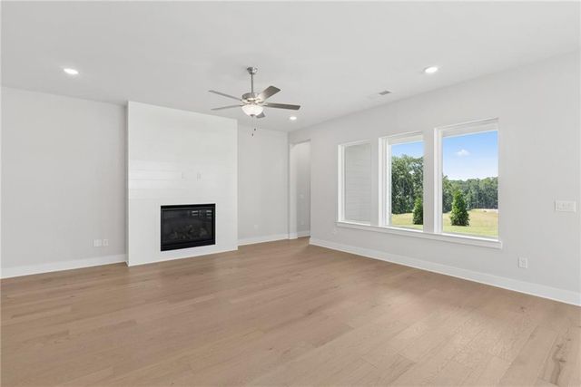 1395 Autumn Lake Drive SW, Gainesville, GA 30504