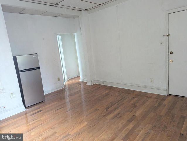 2224 S BROAD ST, Philadelphia, PA 19145