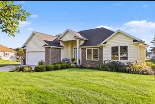 12 Hawksbury Point, Battle Creek, MI 49014