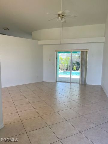 1728 NW 11th TER, Cape Coral, FL 33993