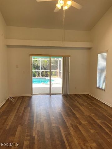 1728 NW 11th TER, Cape Coral, FL 33993