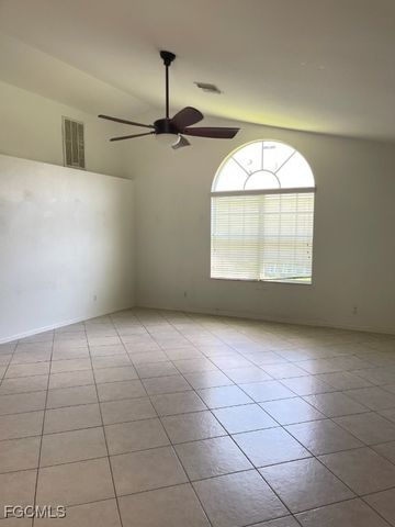 1728 NW 11th TER, Cape Coral, FL 33993