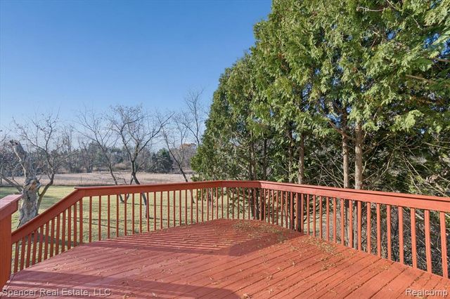 13875 Neal Road, Davisburg, MI 48350