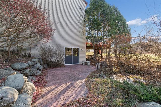 13875 Neal Road, Davisburg, MI 48350