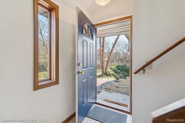 13875 Neal Road, Davisburg, MI 48350