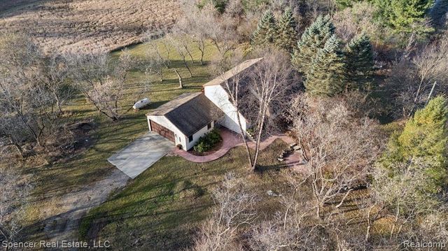 13875 Neal Road, Davisburg, MI 48350
