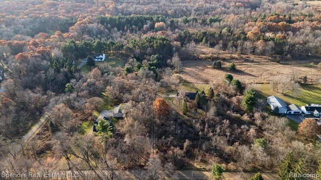 13875 Neal Road, Davisburg, MI 48350