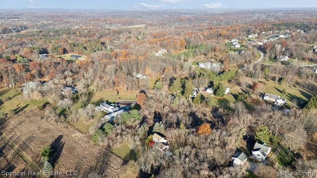 13875 Neal Road, Davisburg, MI 48350