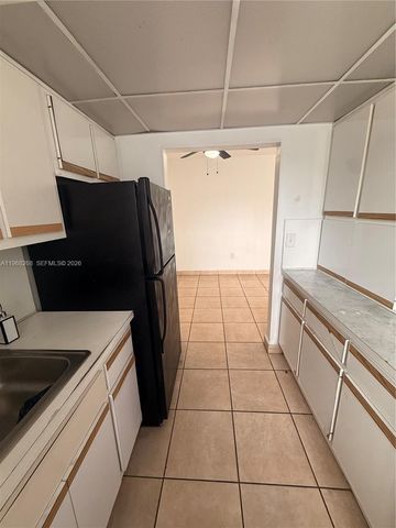 1154 W 35th St 124, Hialeah, FL 33012