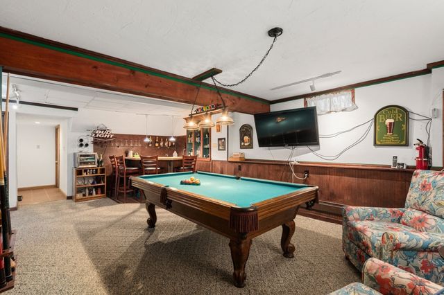 14 Woodview Dr, Lakeville, MA 02347