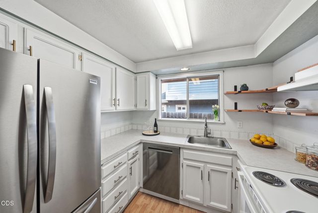 1454 NW Fresno Avenue, Bend, OR 97703