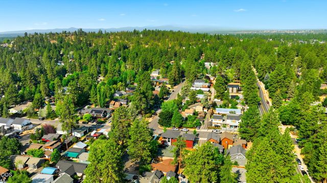 1454 NW Fresno Avenue, Bend, OR 97703