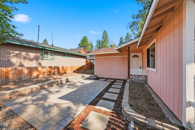 1454 NW Fresno Avenue, Bend, OR 97703