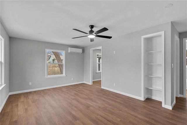 701 West Street, Harrisonville, MO 64701