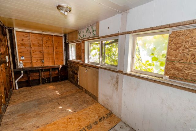 1218 Huey Street, South Bend, IN 46628