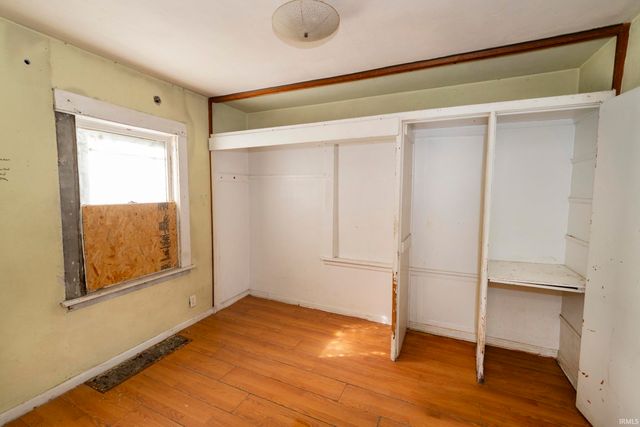 1218 Huey Street, South Bend, IN 46628