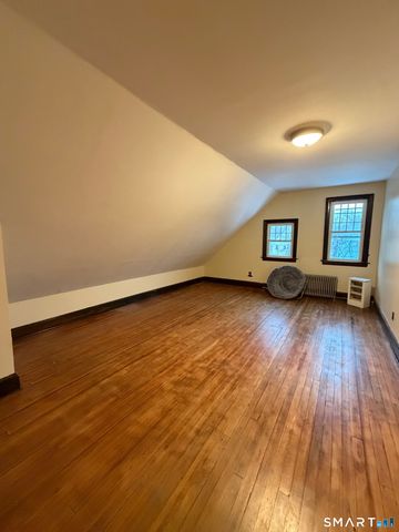 35 Burton Street, Hartford, CT 06112