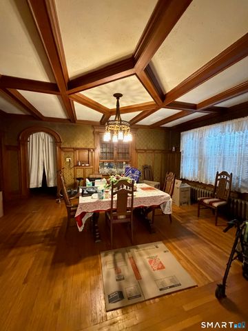 35 Burton Street, Hartford, CT 06112