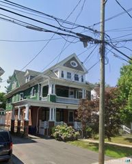 35 Burton Street, Hartford, CT 06112