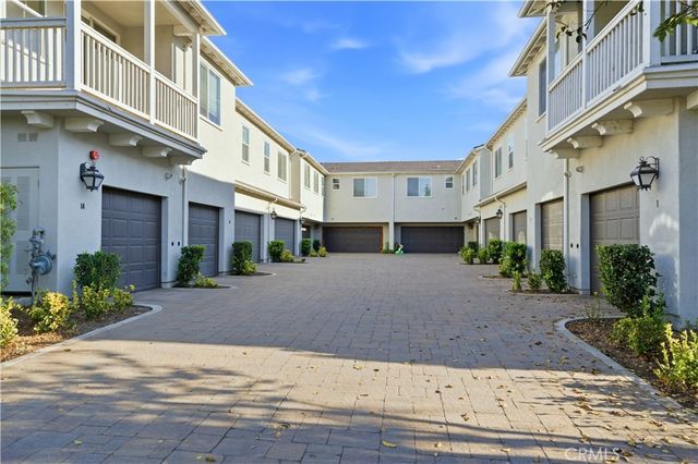 3210 E Yountville Drive 14, Ontario, CA 91761