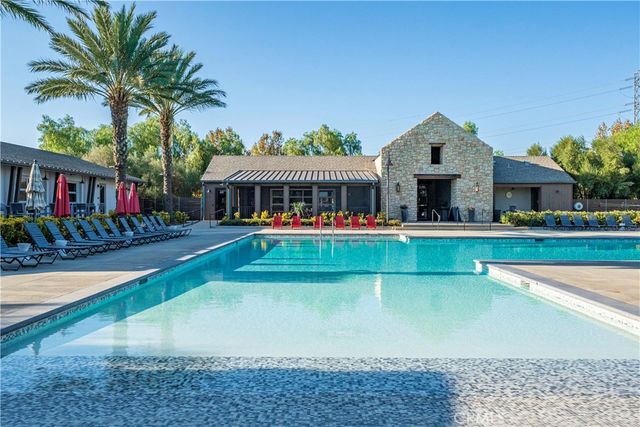 3210 E Yountville Drive 14, Ontario, CA 91761