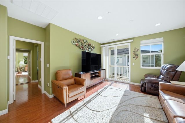 3210 E Yountville Drive 14, Ontario, CA 91761