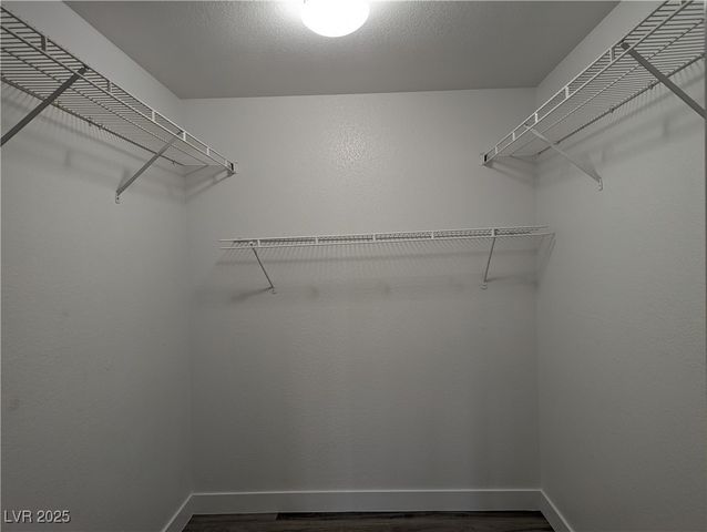 6804 ELM CREEK Drive 204, Las Vegas, NV 89108