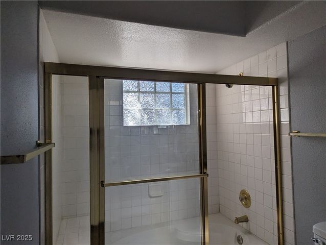 6804 ELM CREEK Drive 204, Las Vegas, NV 89108