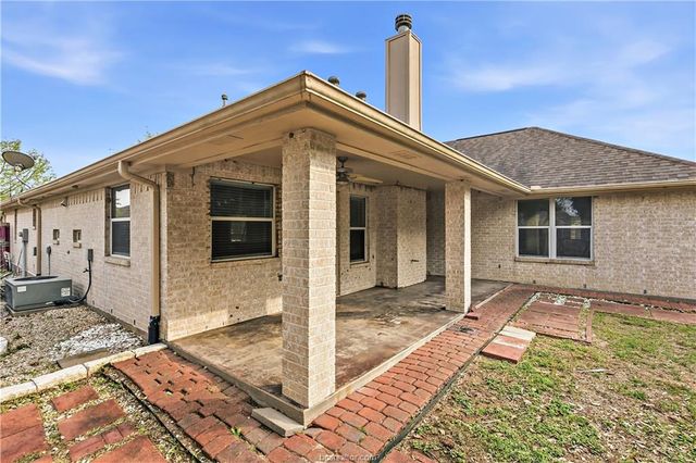 5310 Draycott Court, Bryan, TX 77802