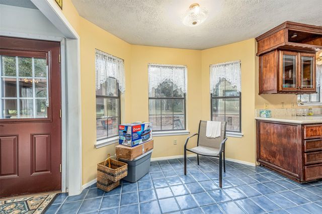 329 Burwell Road, Highlands, TX 77562