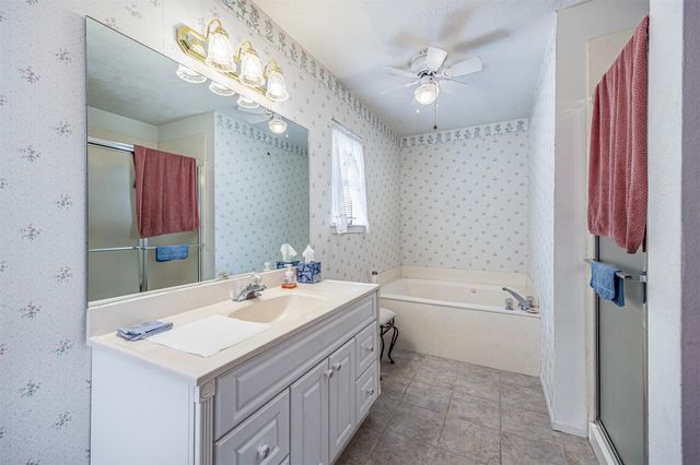 329 Burwell Road, Highlands, TX 77562