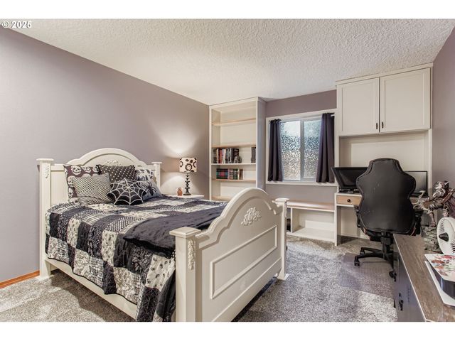 1702 Nw GREGORY Dr, Vancouver, WA 98665