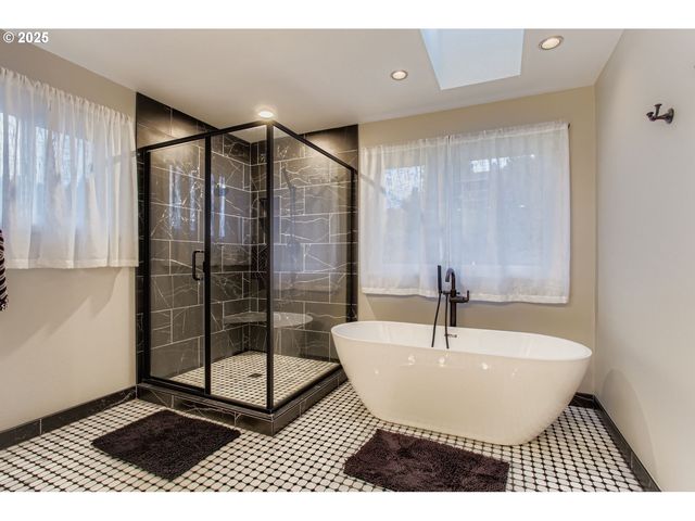 1702 Nw GREGORY Dr, Vancouver, WA 98665