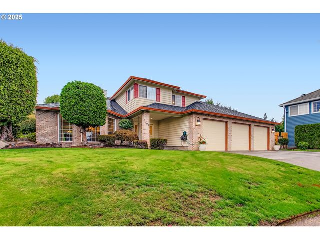 1702 Nw GREGORY Dr, Vancouver, WA 98665