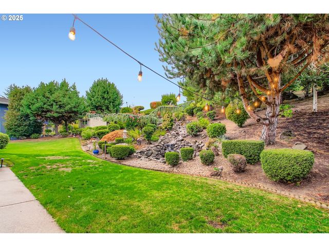 1702 Nw GREGORY Dr, Vancouver, WA 98665