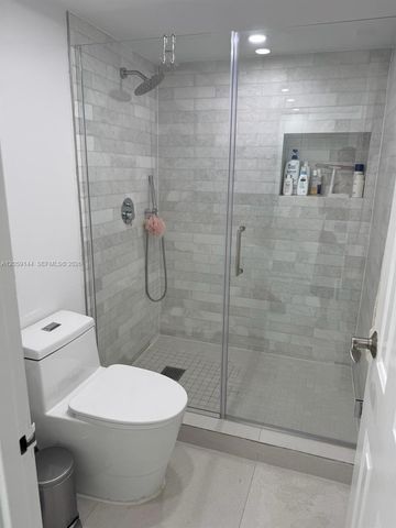2333 Brickell Ave 2512, Miami, FL 33129