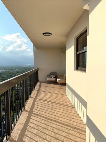 2333 Brickell Ave 2512, Miami, FL 33129