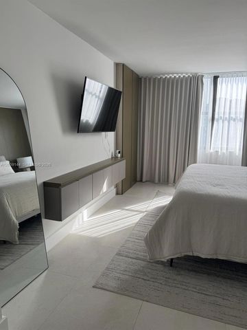 2333 Brickell Ave 2512, Miami, FL 33129